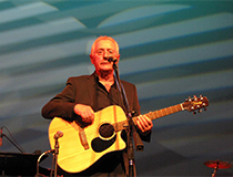 Oliver at the concert